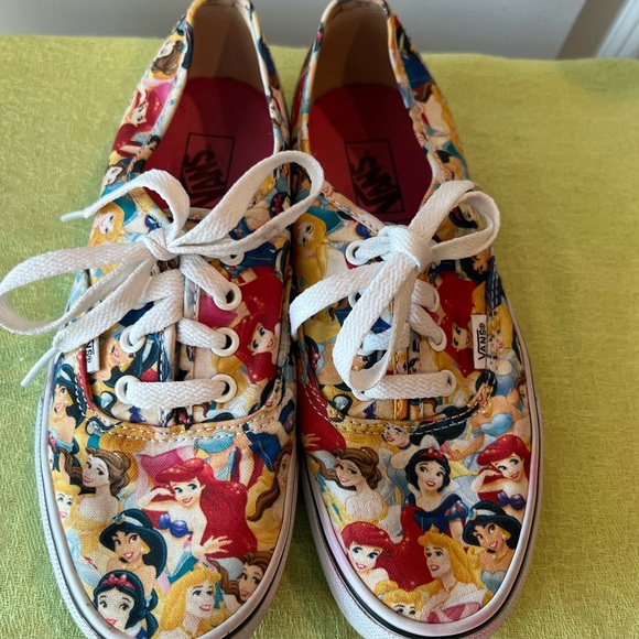 Disney Princess Vans Sneakers. Size 7.5 - Picture 5 of 11